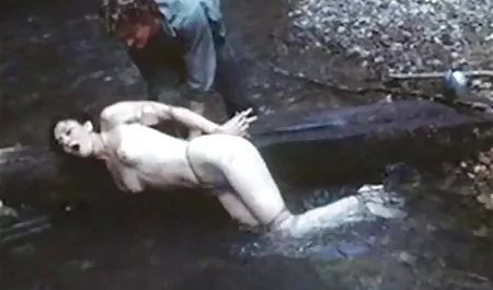 Ebenholz Pool Blowjob und kostenlose erotikfilme ansehen fickt