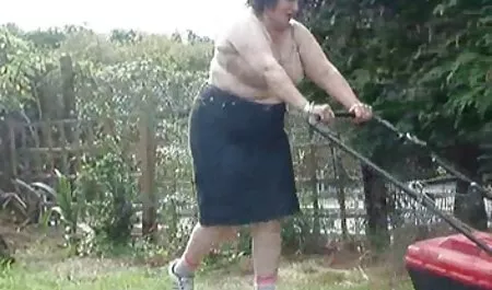 Nachdem sie ihrem deutschsprachige erotikfilme Geliebten einen tollen Blowjob gegeben hat
