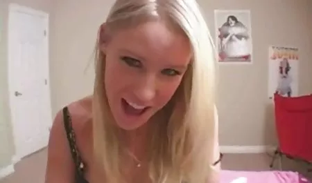 Mela Lexi - 4 - Lesbischer Strapon freie deutsche erotikfilme und heißer Oralsex
