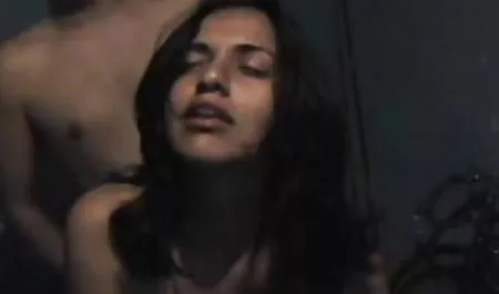 Erstaunlicher russischer Teen Sex auf der Couch erotische filme ansehen