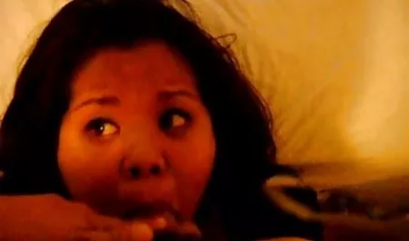 Brasilianische Milf weckt einen schlafenden jungen Hengst deutsche erotikfilme kostenlos ansehen mit und bekommt!