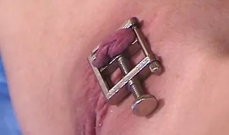 Sexy kostenlose erotikfilme in deutscher sprache Babe Club fickt großen Schwanz in der Öffentlichkeit