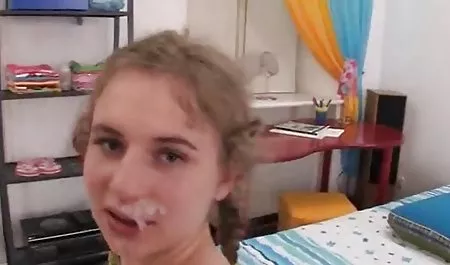 Wunderschöne stillende Milf alte deutsche erotikfilme mit dicken Titten